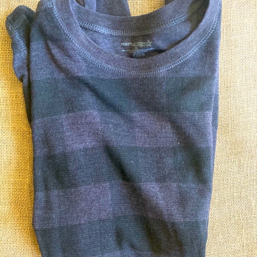 Foot Action thin Men’s sweater